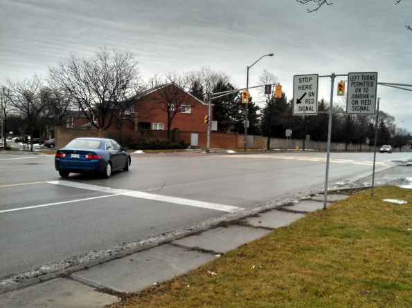 Legal Left Turn On Red Thornhill Ontario Canada
